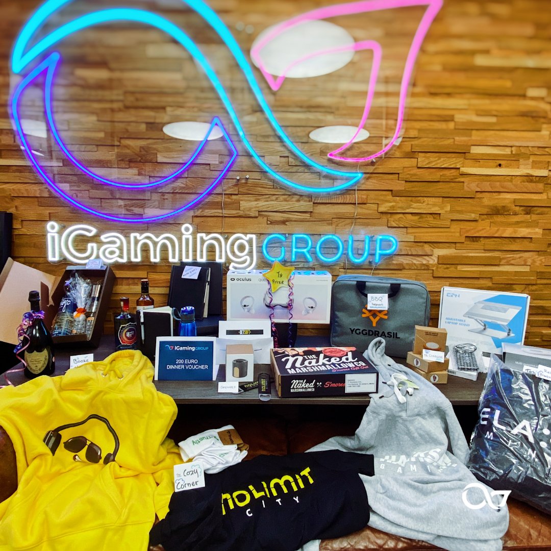 GroupIgaming's tweet photo. What do you get when you cross the iGaming Group sales team and an #iGaming Expo?

That's right, a boatload of awesome merchandise and gifts for our annual Quiz prize pool.

The prize pool gets better and better each year.
Big shout to some of our partners. Thank you! https://t.co/BmhvLpdGj9