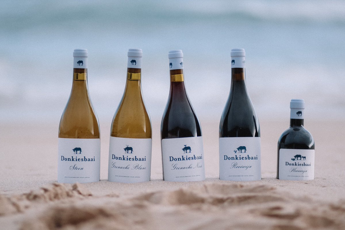 Only a month until Christmas! Can you guess what’s on our wish list?

#donkiesbaai #donkiesbaaiwines #christmaswishlist
