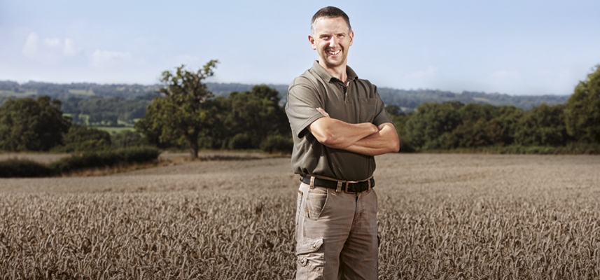 BASFcropUK's tweet photo. Congrats to @richardhbudd on receiving a #YENaward for his #Revystar trial field��
Richard was one of the first #RealResults Farmers to test our fungicide on his farm, read more 👇
https://t.co/HRslSsTIKI https://t.co/LSbEawpita