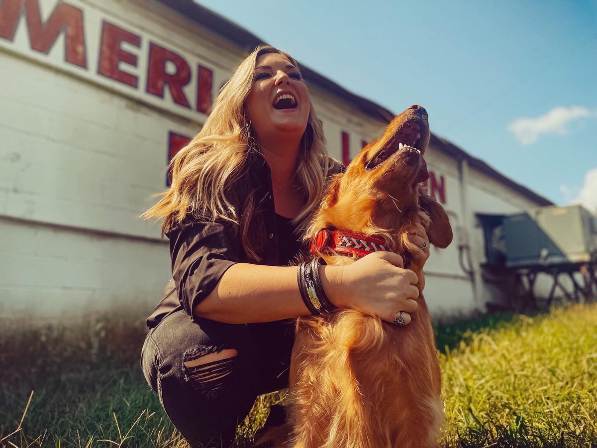 ashtaylormusic's tweet photo. Mel & I are laughing cause people think there will be leftovers after today. Not on our watch ๐๐ฝ๐ฆ ๐คฃ Hope Yโall have a safe & wonderful Thanksgiving! ๐
โPraise the LORD. Give thanks to the LORD, for he is good; his love endures forever. โ
~ Psalm 106:1 ๐๐ป ๐ค #HappyThanks https://t.co/NgoyTHNsP8