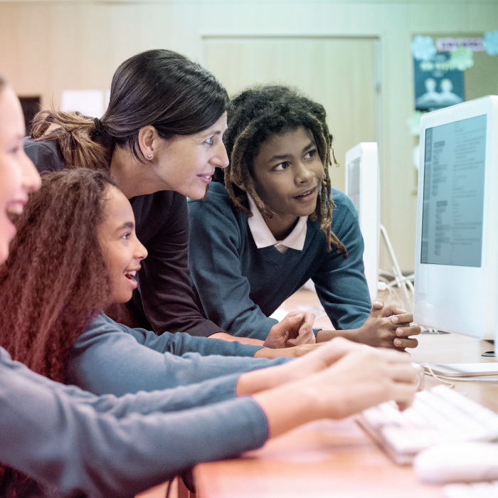 NFFC_Community's tweet photo. 🗞️Think Big officially launches in partnership with @Ideagen_Plc 

Read more on the blog👇
https://t.co/x0ubp91b3g

#ThinkBigGoals
#AimForGoal
#TechCareers
🌳🔴 #NFFC https://t.co/IdpaBQrpFX