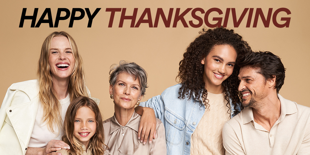 ShopLivingston's tweet photo. We’re grateful for so many things today, but especially for our shoppers, retailers &amp; employees.❤️ Join us early tomorrow and all season long for the best holiday shopping! #HappyThanksgiving https://t.co/ibxbJSumVA