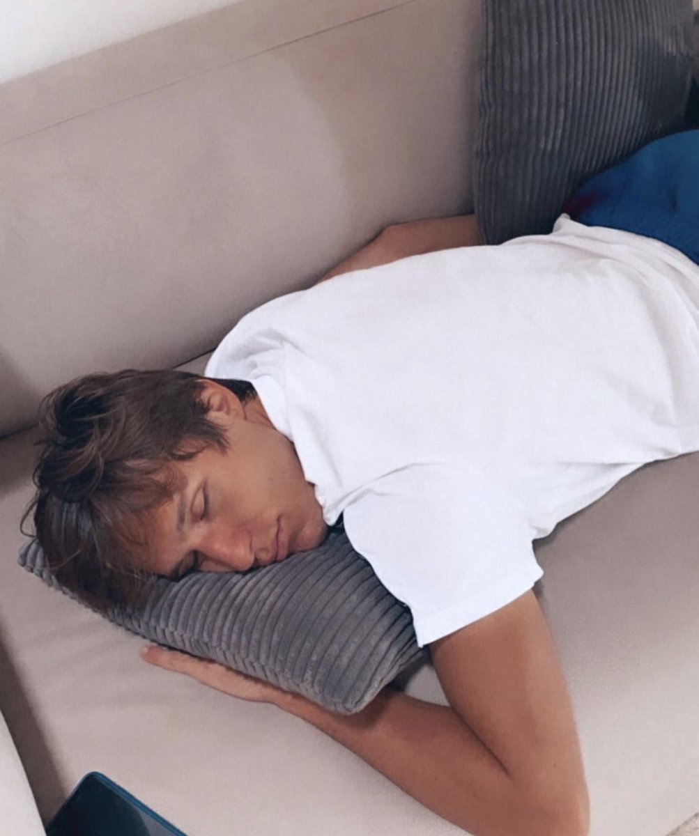 Parlons bets, 

Aujourd’hui l’ensemble de mes pronostics seront sur trpronos.fr 

Pour les nouveaux inscrits merci de me DM, pour le public rendez-vous demain ou samedi 🔥 

Bon après midi à tous ❤️