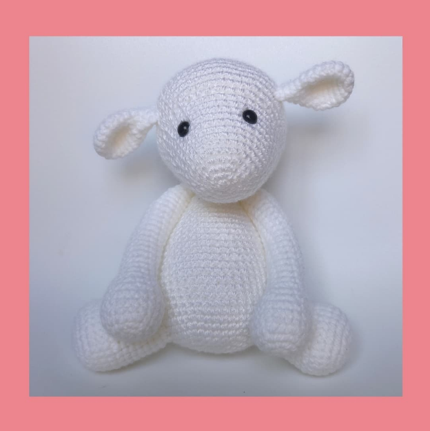 idocrecia's tweet photo. Mini oveja. Mismo diseño, distinto tamaño. Podes elegir el color!!!
•
•
•
#amigurumis #amigurumisargentina #amigurumi #oveja #ovejaamigurumi #ovejatejida #muñecosdeapego #muñecostejidos #idocrecia https://t.co/2UdYmwJeML