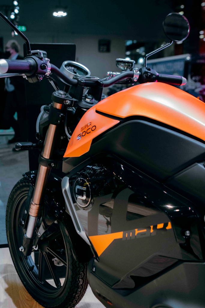 vmotosoco's tweet photo. New Color Range for the Super Soco TCMax.
⁠
We are live @eicmaofficial 2021!⁠
⁠
Come find us at Hall 22 - Booth T21.⁠
⁠
#EICMA #RoadToEICMA2021⁠
#Vmoto #VmotoSoco #VmotoSocoEV #SuperSoco #electricvehicles #electriciscool⁠ https://t.co/ceQp850Ise
