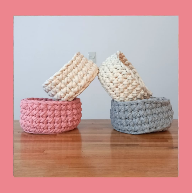 idocrecia's tweet photo. Cesta hecha con totora.
De 14 cm de diámetro y 9 cm de alto.
HAY KIT DE TRES TAMAÑOS!
#cesta #cestaspersonalizadas #cestadetotora #canastadetotora #canastaderegalo
#canasta #amigurumis #amigurumisargentina #muñecosdeapego #muñecostejidos
#pulporeversible #idocrecia https://t.co/12tzXHAVHI
