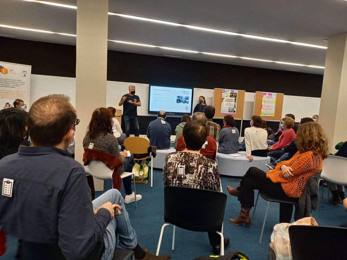 CORE_EducaOcupa's tweet photo. Avui expliquem que son les @CORESalutMental @corepatrimoni  @corepatrimoni @CORE_EducaOcupa i els @UABOpenLabs i com treballem a la 15a jornada de #compartintconeixements de les @bibliotequesUAB. https://t.co/XUvgJ9hxUG