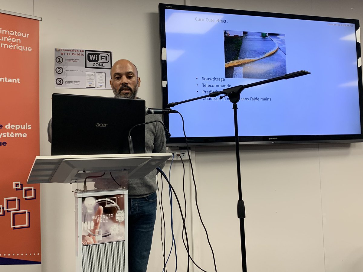 mawohere's tweet photo. Ca y est le WUD a commencé. Talk sur l’accessibilité en ce moment par Habib Ragelhassi.
#ux #wud2021 https://t.co/WkyuYsowS3
