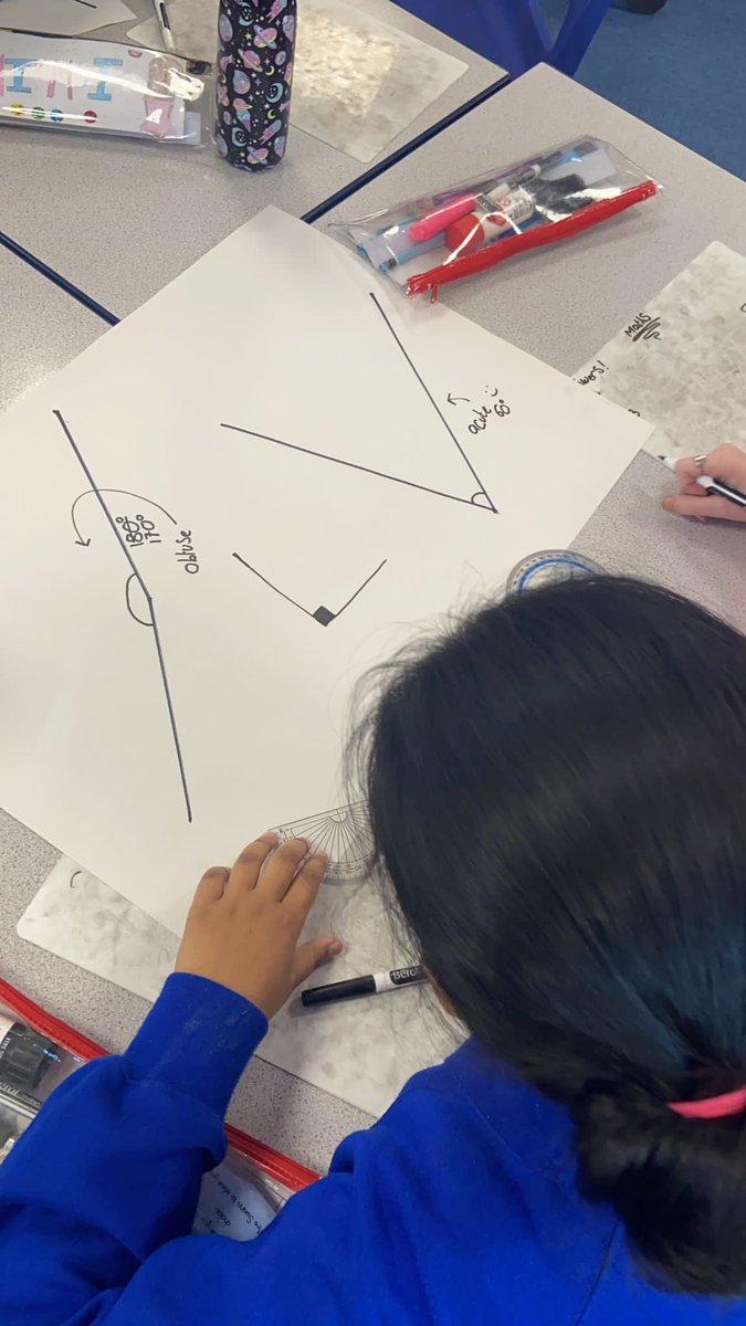 Rowlatts_TMET's tweet photo. Year 5 are investigating angles this morning using protractors #rmmaths #physicallearning #exploring https://t.co/YBs9YbI2FD