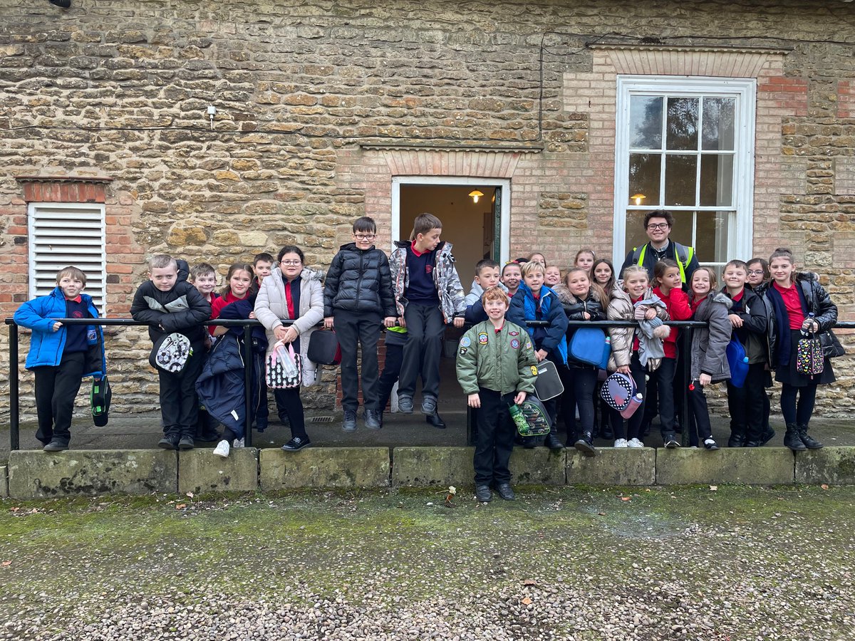 DisplayWBJS's tweet image. 5A have a wonderful day @WBJJuniorSchool