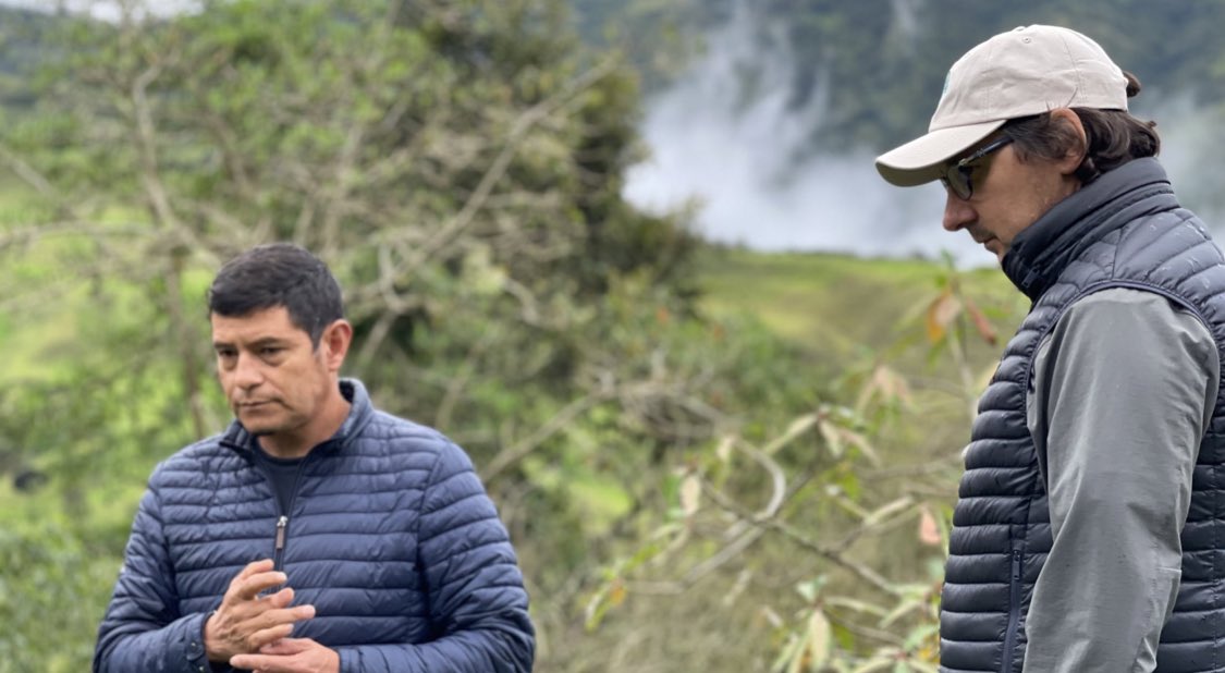 HeavenSproutInc's tweet photo. Visitamos junto con #FaoEcuador  y #CropinTech 
Analizamos juntos oportunidades de digitalizacion e innovacion que permitan generar mayor eficiencia en practicas agroproductivas, contribuyendo a fortalecer medios de vida y la conservacion del ecosistema. https://t.co/auuwQaq1mX