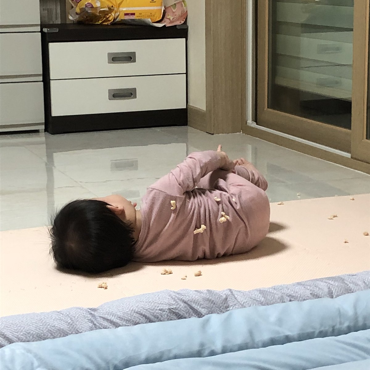 Seo27_'s tweet photo. 11.25 내 생일.
힘들었지만 즐겹다 🤭 https://t.co/Te1RxheGh6
