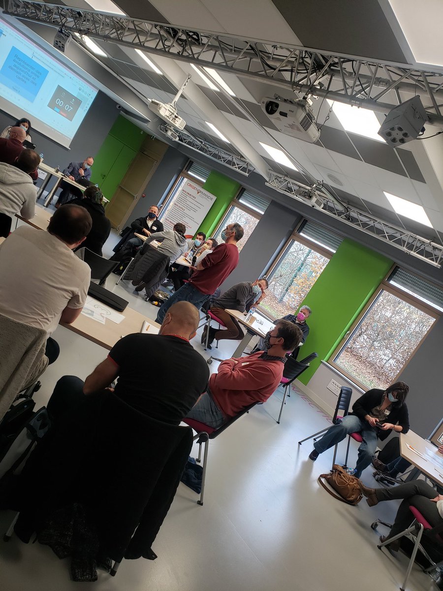 #comitecoordinationCRIGEnormandie la <a href="/CRIGEnormandie/">CRIGE Normandie</a> travaille en atelier sur les thèmes du GIEC Normandie... et si les geomaticiens citoyens posaient leurs idées d'actions pour rendre visible le territoire 2100 selon les scenarii.