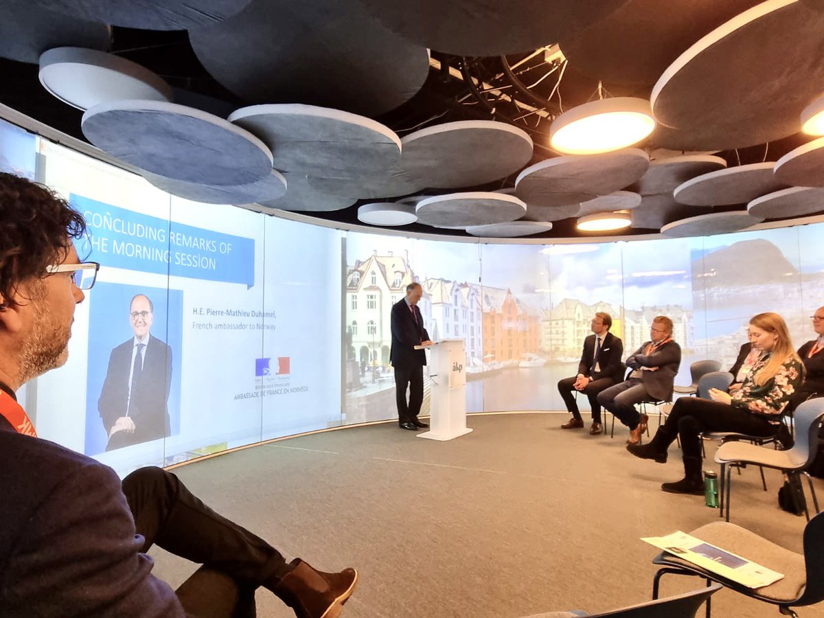 La France en Norvège tweet media