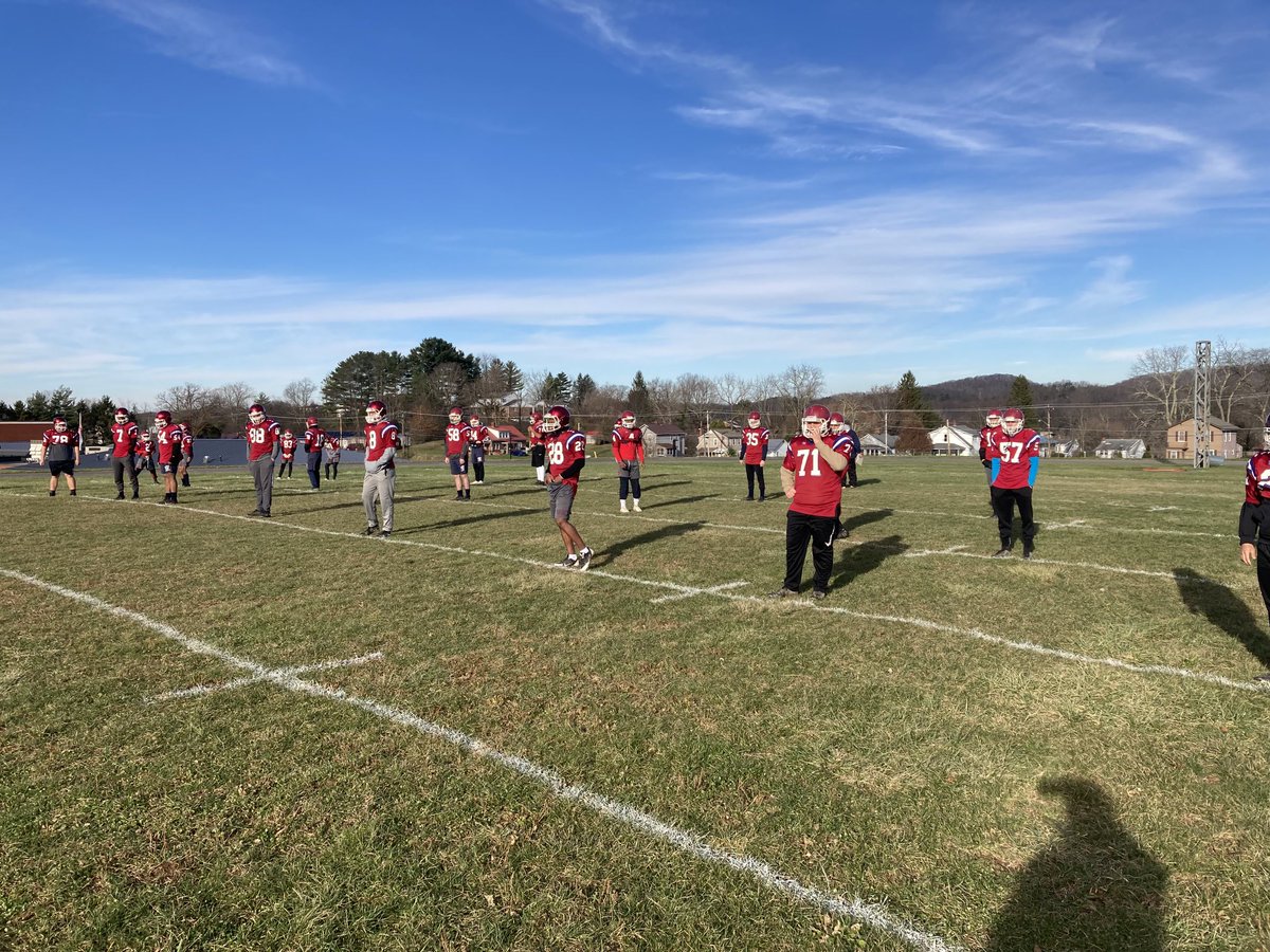 JDisibbio's tweet photo. One of the best Thanksgiving Traditions…..PRACTICE!!
#webelieve #beavernation #unfinishedbusiness https://t.co/KwuPZb5HFu