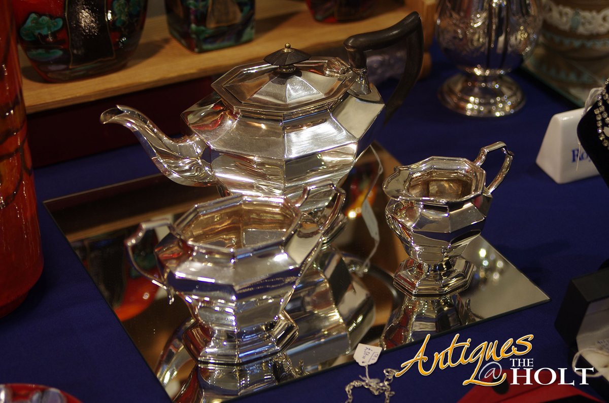 Tony &amp; Jill Worthington will be <a href="/Holt_Antiques/">Antiques @ The Holt</a> this weekend. They're great enthusiasts of art pottery, including contemporary ceramicists like Anita Harris, as well as older Poole, silver, glass, Royal Doulton, scent bottles and jewellery. Pitch #12 ...