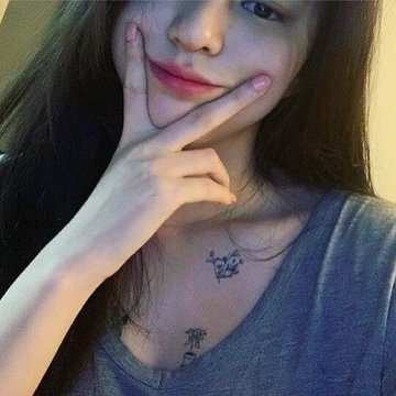 soheejpeg's tweet photo. #HANSOHEE #한소희: glimpse of the hottest tattooed era https://t.co/ZlHRxRz7V4