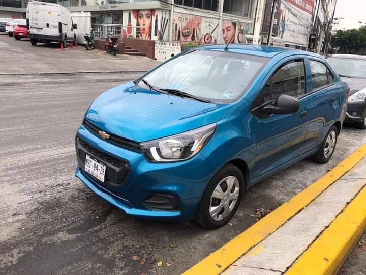 Lic_AdolfoLopez's tweet photo. Buenos días!! Este #HijoDeLaChingada se robó en Cuautitlán Izcalli este carro, no contaba con que tenía cámara interna… Hagámoslo famoso y si lo ven, denuncien! https://t.co/D1M6xUMpZy