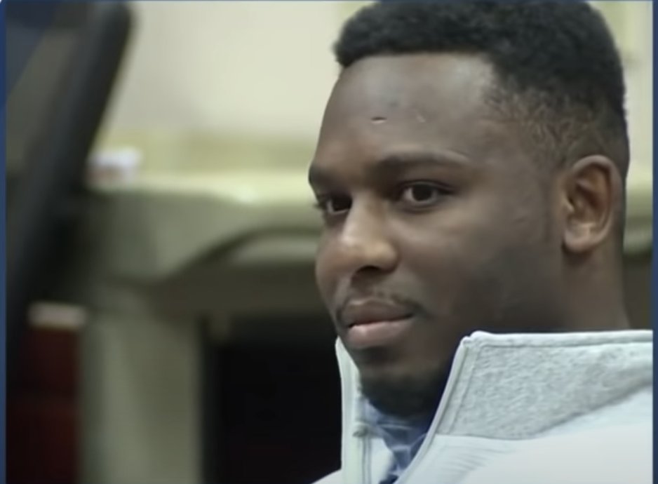 JimmyJoeYam's tweet photo. On Nov. 19, jurors found #AndrewCoffee not guilty of felony murder and attempted murder of a law enforcement officer.
The jury found Coffee acted in self-defense because he did not know the people breaking into his home were police officers.
"Racist America."
#thursdayvibes https://t.co/oXjbAzxCpW