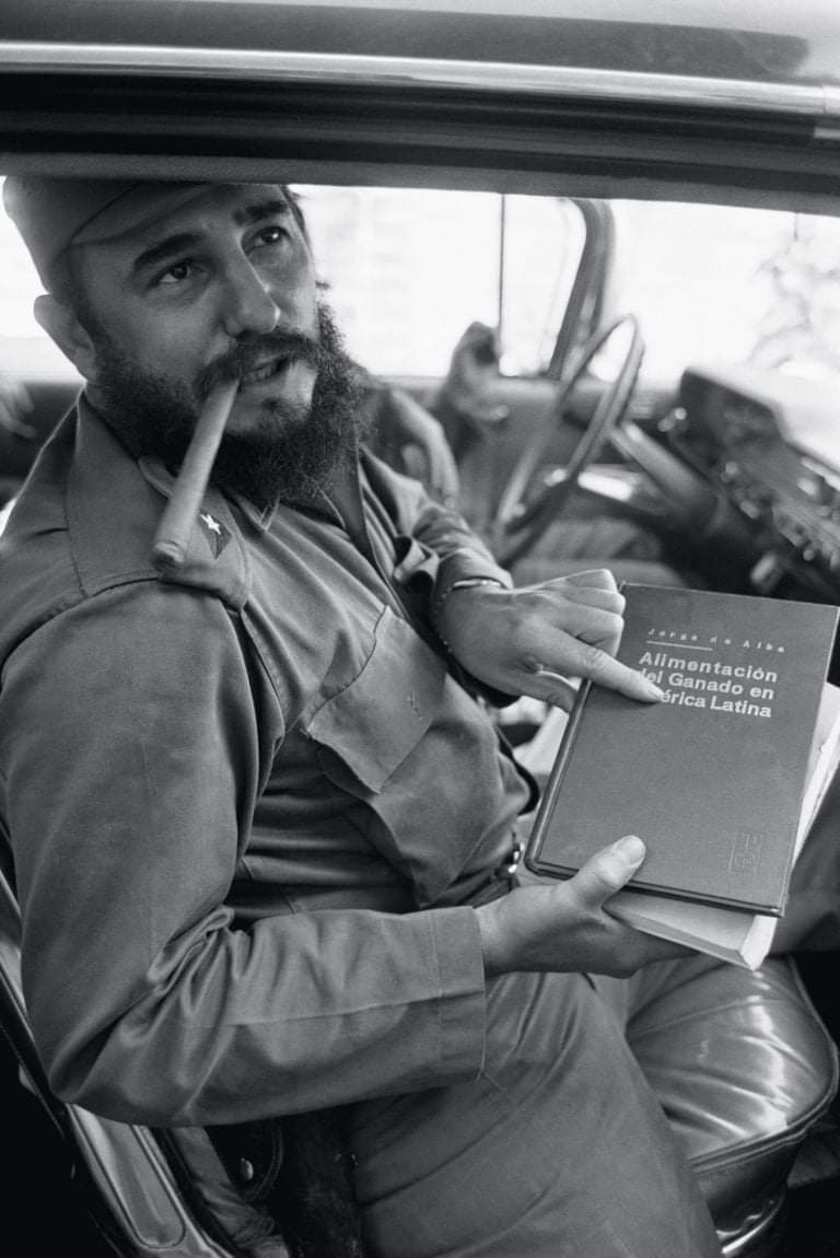 YulisaTorresRe2's tweet photo. Los colaboradores cubanos en Venezuela seguimos el legado de Fidel, combativos la #COVID19 llevando salud y amor al pueblo venezolano.
#FidelPorSiempre #FidelVive #HéroesDeLaSalud #CubaPorLaVida #CubaCoopera
@AlColaborador @SurCdi
@cubacooperaven @cubacolabora @Besnoymp_26 https://t.co/meZwwWN8b8