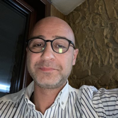 selcukselcuki's tweet photo. #YeniProfilResmi https://t.co/gznXde7WvJ