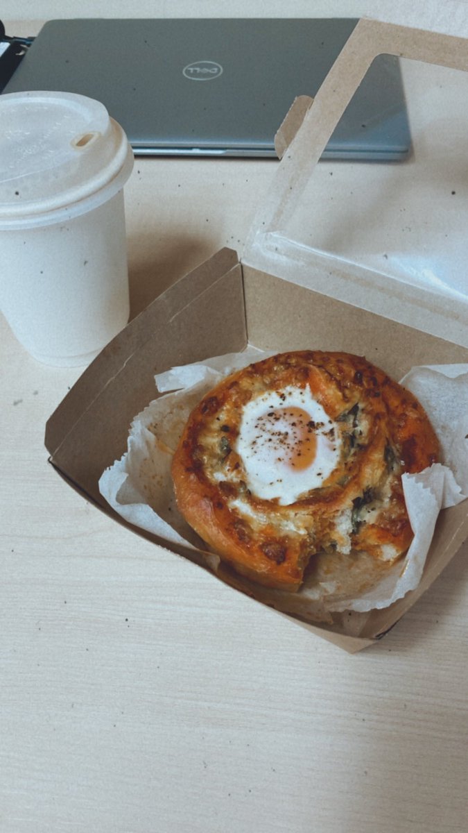 [cw food]

I may or may not have picked up breakfast at <a href="/303Fed/">Fed 303</a> this morning. This is a ’nduja bun. I have no regrets.