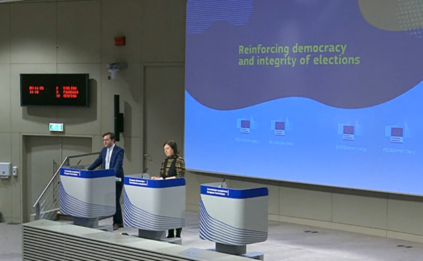 VeraJourova's tweet photo. We also revise several existing laws on elections: 
▶️for 12 million mobile EU citizens, rights in country they reside strengthened
▶️due diligence mechanism for donations to political parties above 3000EUR
▶️capping contributions from parties member beyond the EU. https://t.co/yEazPHZWep