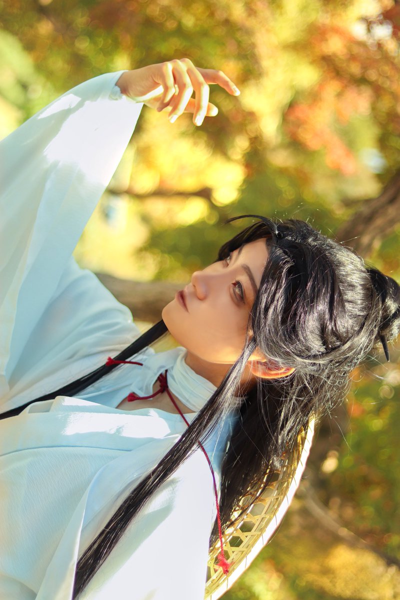 コスプレ/Cosplay
______________________

     天官赐福(漫画版)
     谢怜
______________________
photo:ちくわ

アコスタ鶴舞でちくわに撮ってもらいました！！
ありがとうございました~~~！！🙏🏻✨
 #アコスタ鶴舞