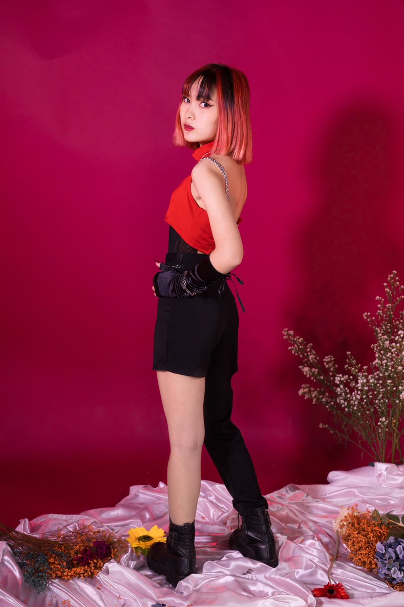 tpopbr's tweet photo. 📸 Foram divulgadas fotos da Thian para o segundo single do D Code (#Dcodeth), 'Dawn & Dusk'.
O lyrics video será lançado dia 30 de Novembro.
#tpop #tpopbr https://t.co/D6Aeix5sG8