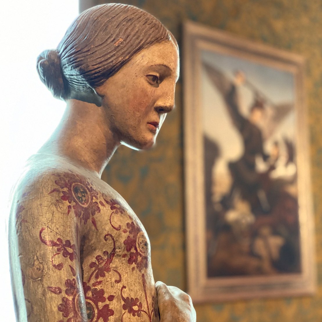 V_FlorenceTours's tweet photo. 🇬🇧 Every 25th of November let’s say stop to violence against women. 

Virgin at the Annunciation by Sienese School, early 15th century, painted terracotta @museobardini 

#november25th
#internationaldayfortheeliminationofviolenceagainstwomen https://t.co/ZfOexqzyRV