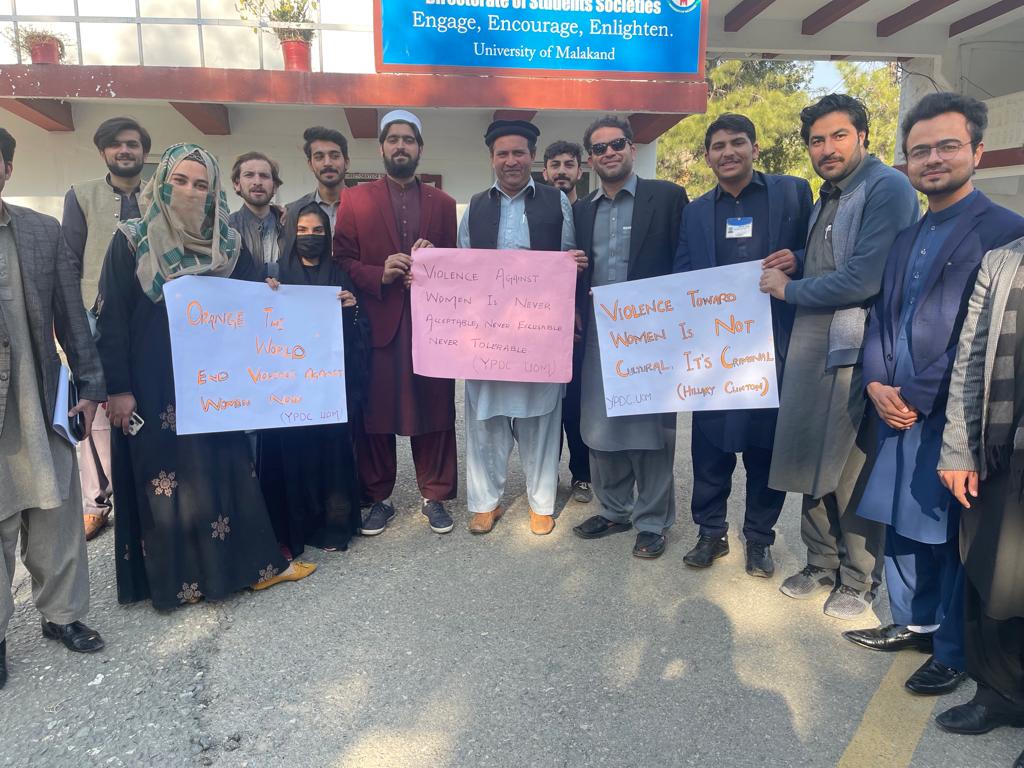 YPDC_MKD's tweet photo. YPDC,UoM Chapter in collaboration with Directorate of Students Societies, University of Malakand to  Commemorate International Day to Eliminate Violence Against Women. (Theme: Orange The  World,To End Violence Against Women).
#16DaysofActivism 
#women #stopvoilance https://t.co/9YA9btJGIG