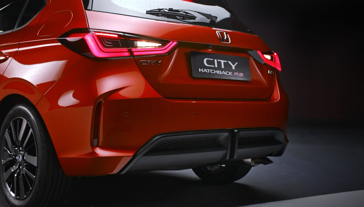 hondaisme's tweet photo. Hi, Hondaisme!
Siapa yang terpukau sama tampilan belakang dari Honda City Hatchback RS?
Yuk mampir ke https://t.co/wFFtjqAcQ8 buat tau informasi lebih lanjut!
#Honda #Hondaisme #HondaCityHatchbackRS #ElevateYourMove https://t.co/jp9nOqAomR