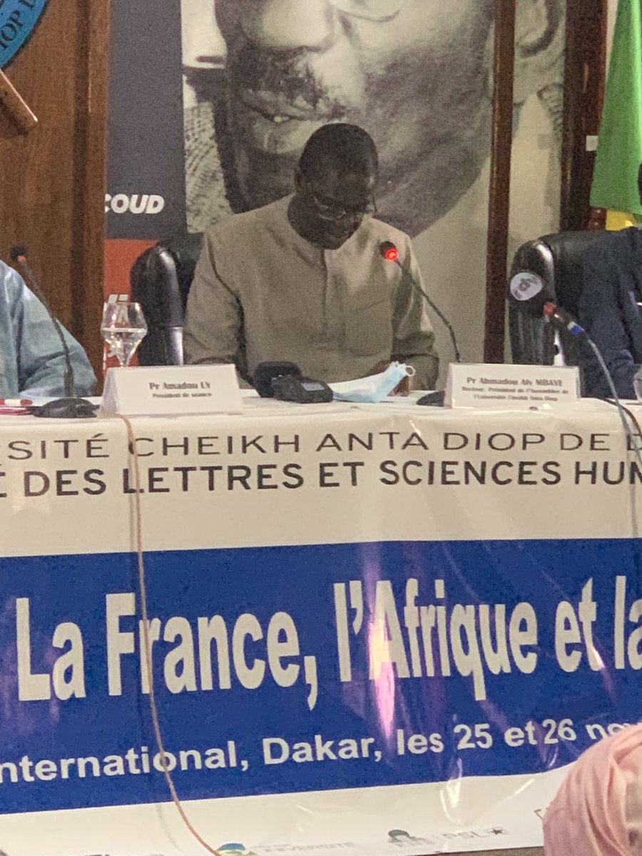 UCAD_Senegal's tweet photo. #Colloqueintern
« #RenéMaran est un repère, un trait d’union, un intermédiaire, un inspirateur »
Pr @AhmadouAlyMbaye, Recteur de l’#ucad
#kebetu #compublique #batouala @PrixGoncourt https://t.co/71i6EwxQoi