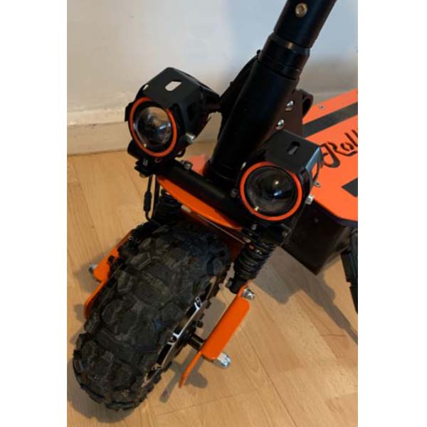 ezeescooters's tweet photo. BLACK FRIDAY DEAL!!!

Grab the Assassin Escooter by #RollnGo for a special price of £1449

DO NOT MISS OUT

COMES IN BLACK OR ORANGE https://t.co/CqSdcKw32d