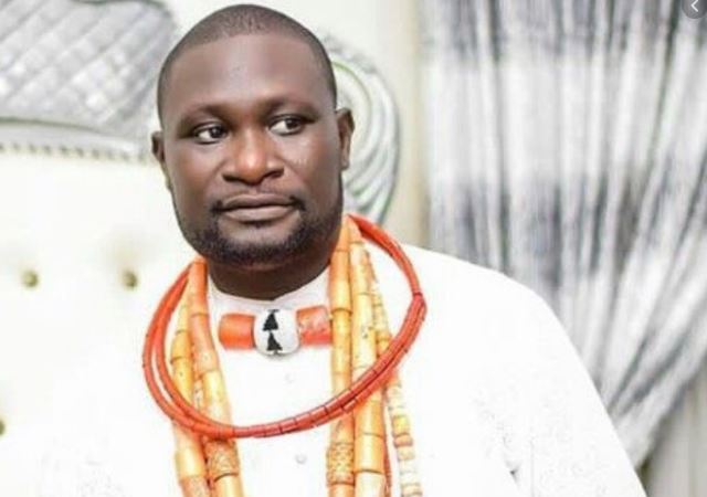 SaharaReporters's tweet photo. Nigerian Businessman, Ayiri Emami Arraigned for Allegedly Stealing Olu of Warri’s Crowns Worth N2billion | Sahara Reporters https://t.co/NAgfXOP731 https://t.co/Nv3HIpa8ty