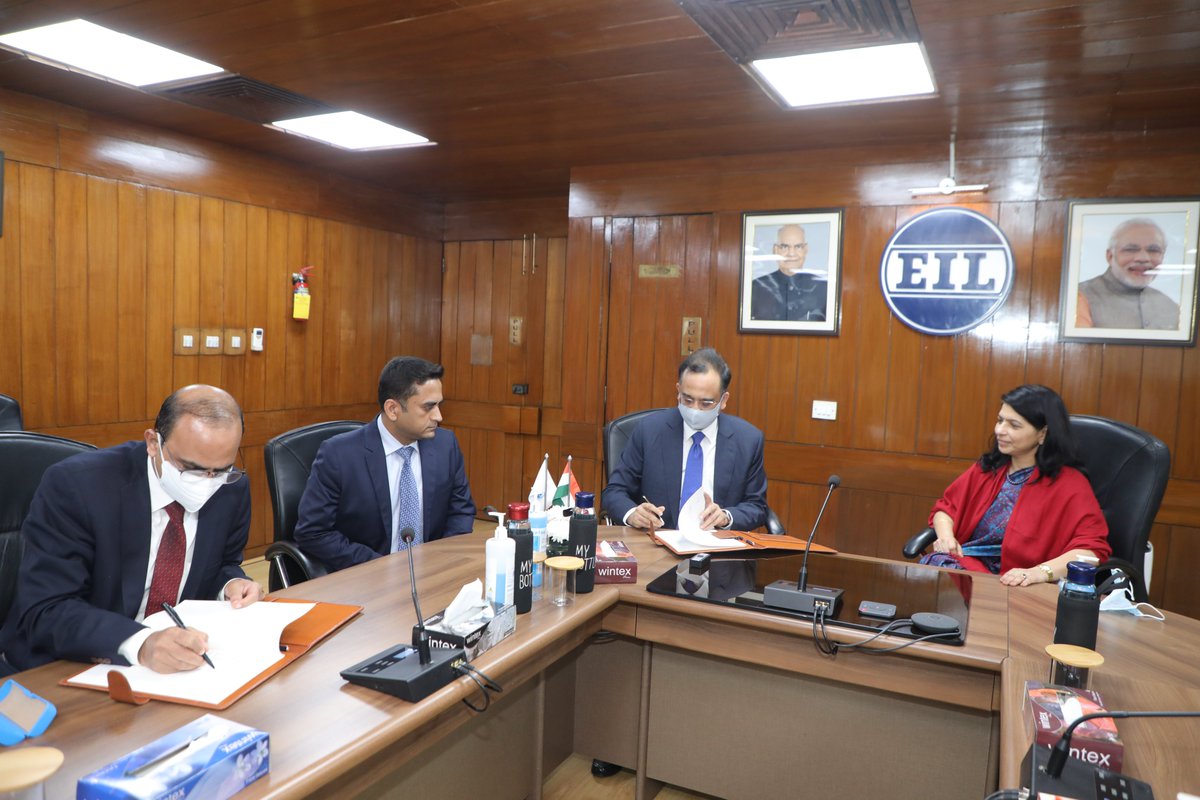 EngineersIND's tweet photo. EIL and CHEMPOLIS OY, Finland have signed a strategic alliance for conversion of Biomass to Green fuels. A key milestone for EIL in expanding into the futuristic green tech beyond its Oil & Gas portfolio &contributes to building the Nation’s future towards Net Zero @HardeepSPuri https://t.co/wvNmg30kQe