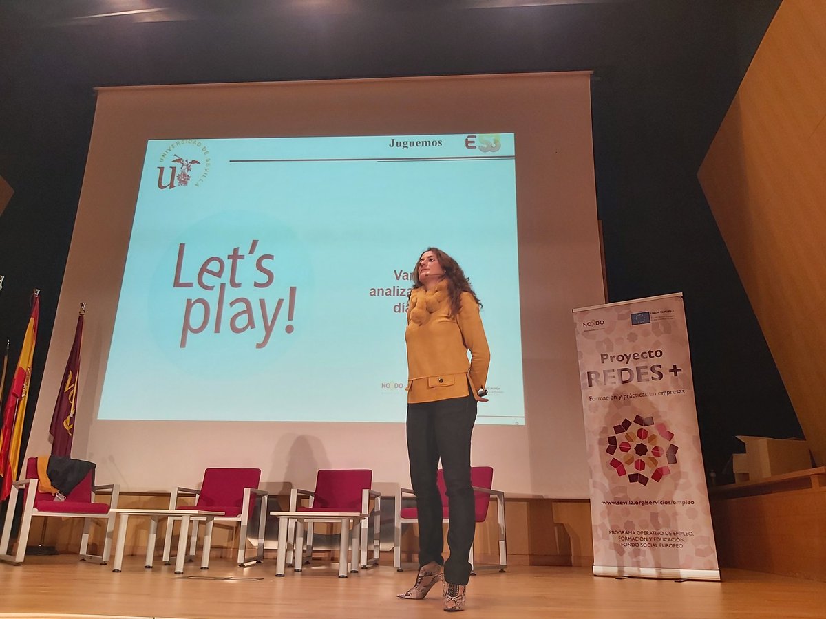 carmenbernaldez's tweet photo. Ahora @mjescalonac en su ponencia de la  Jornada #EmpleoRedesSev https://t.co/UVb56IsoEJ