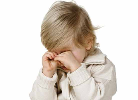 MutuelleMCCI's tweet photo. Réussir à détecter que votre bout de chou a besoin de #lunettes de vue n’est pas toujours évident... Voici les signes qui peuvent vous alerter 👀 https://t.co/qvvraYOd99 https://t.co/UfiZKmgLcW