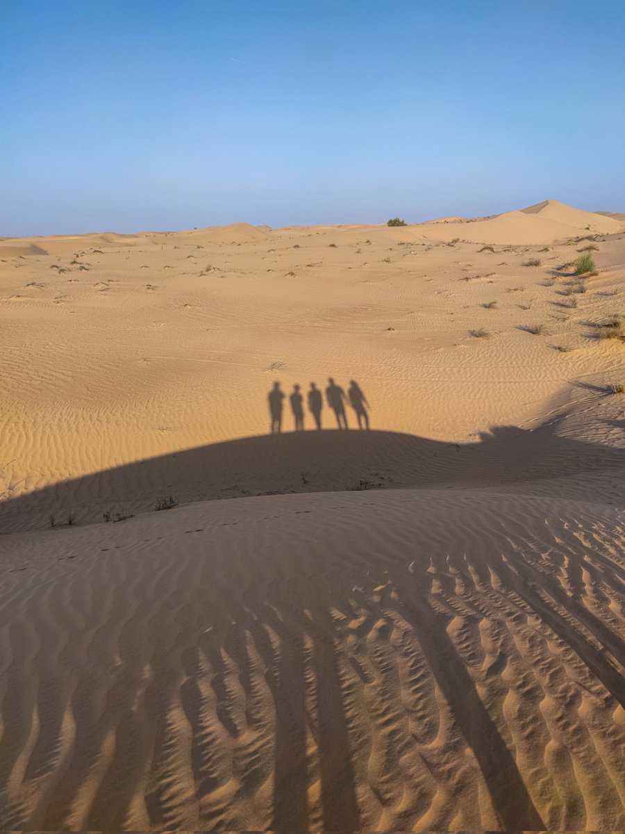 invisibleants's tweet photo. @decemberave
One of my fave phone shots from our Dubai trip! https://t.co/zKwX6lxIbu