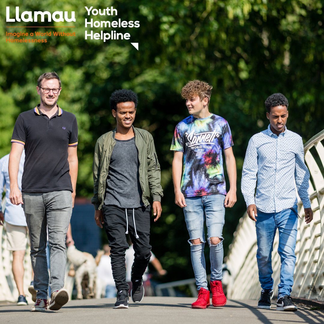 The Youth Homeless Helpline relies on volunteers to ensure we can be there for young people as soon as they need support. If you are driven to end youth homelessness in Wales and can donate your time and skills, we'd love to hear from you.