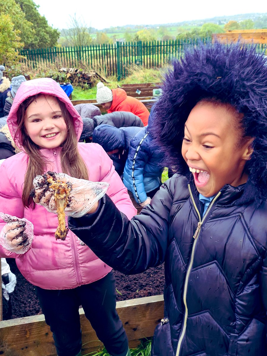 NatureFSchools's tweet photo. In 2019 @Church_prim was one of the first schools to sign up to the #NatureFriendlySchools project. Since then, it has continued its outdoor learning journey with an unrivalled passion and determination. #Legacy 
Read more: https://t.co/WaCjml397N
@NiallO7Brien @YorksWildlife https://t.co/NwSHTLwNu6