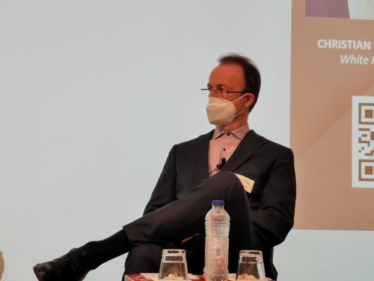 h2020_blockIS's tweet photo. 🎖 LIVE | FINAL EVENT!

ℹ️ Christian Hauschildt, Fiona Delaney, Tjerk Timan, Margherita Leder, and Joachim Schwerin share their views and aim to identify the most relevant directions for policy development!

#BlockIS #Innovation #H2020 https://t.co/QwoNANfsnz