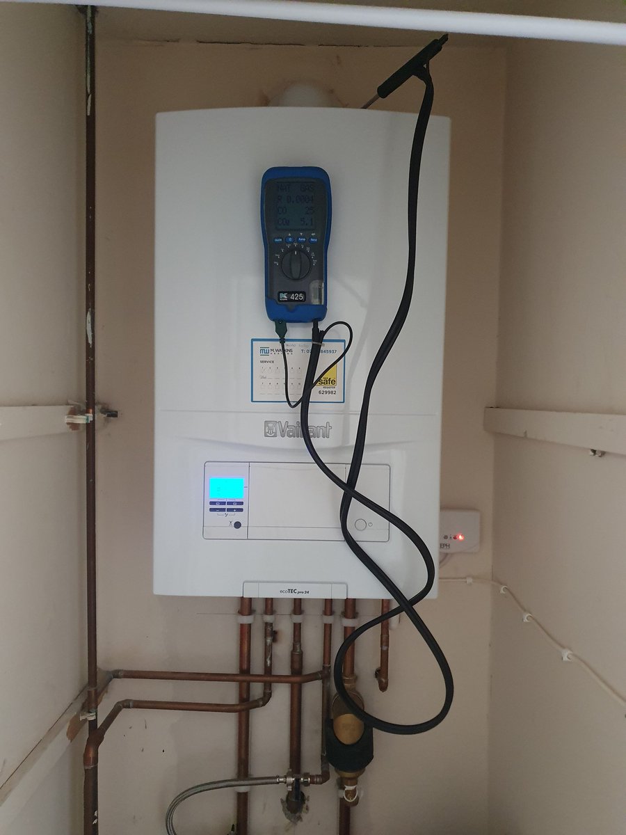 MWatkinsHeating's tweet photo. Vaillant 1st year service after the installation in november 2020 https://t.co/zBwv211xMd