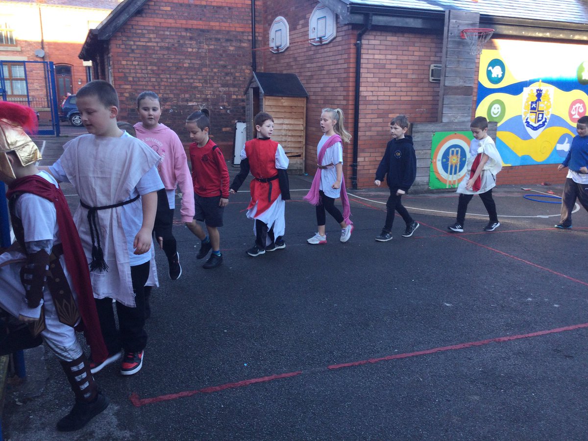 LSTClass9's tweet photo. We have opened our I am Warrior Day with some marching. #Romanfitness #Cornerstones https://t.co/5zdLV2viyH