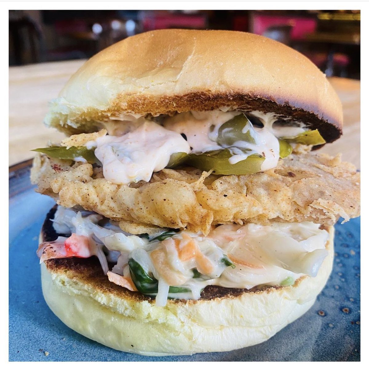 Fake it till you make it with our vegan chicken burger… it’s proper tasty 🌱💥

#dockyarddidsbury #dockyardpub #didsbury #didsburylife #didsburyvillage #didsburyliving #didsburydrinks #didsburypubs #veganfood #vegan #veganuk #veganchickenburger