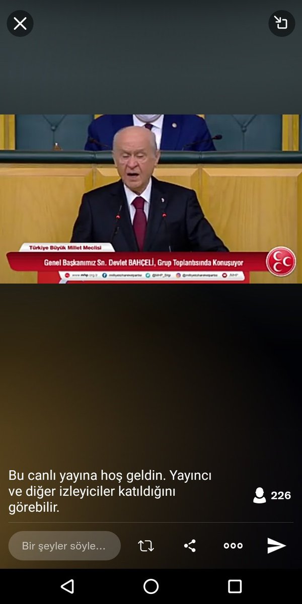 #BinlerceKadirşekerAFbekliyor