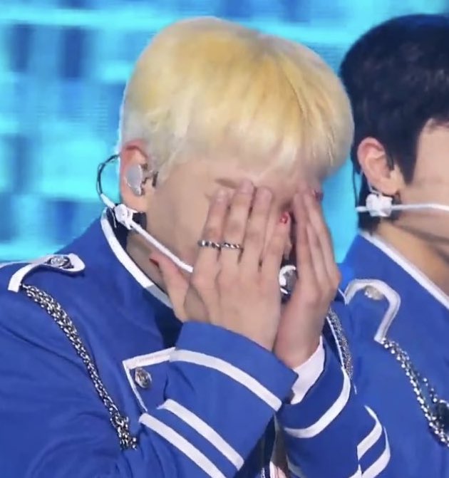 luv2tion's tweet photo. https://t.co/hnbl5XWMnV