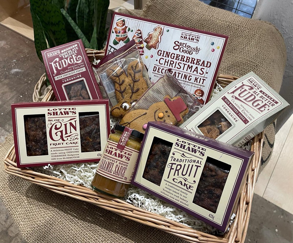 Fruit Market (@fruitmarkethull) on Twitter photo Stuck for some Secret Santa inspiration? π
Humber Street's indies have come to the rescue with a selection of βcanβt go wrongβ gift ideas for around a tenner!
Vouchers available too!
Featured: <a href="/19point4/">19point4</a> <a href="/formshopstudio/">Form Shop & Studio</a> Plant & Paint <a href="/TheStoreOn/">The Store On Pier Street</a>
#shopindependent #shoplocal Stuck for some Secret Santa inspiration? π
Humber Street's indies have come to the rescue with a selection of βcanβt go wrongβ gift ideas for around a tenner!
Vouchers available too!
Featured: <a href="/19point4/">19point4</a> <a href="/formshopstudio/">Form Shop & Studio</a> Plant & Paint <a href="/TheStoreOn/">The Store On Pier Street</a>
#shopindependent #shoplocal