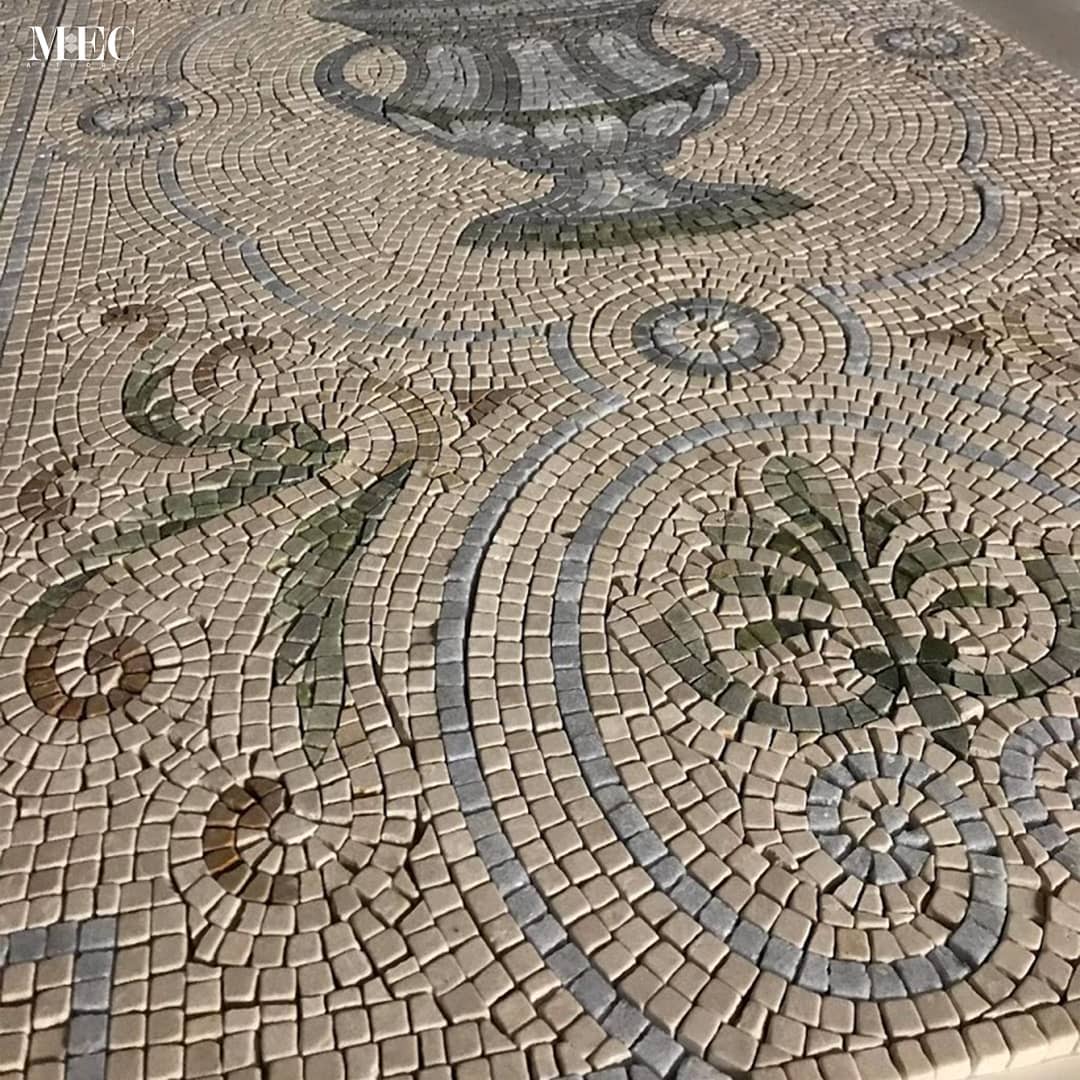 mecartworks_na's tweet photo. All complete and ready to be shipped!
Product: A custom designed mosaic rug handcrafted with tumbled marble tiles.
#themosaicexperts #RugsandMedallions #handmademosaic #marbleflooring #romandesign https://t.co/6cmRb39nU1