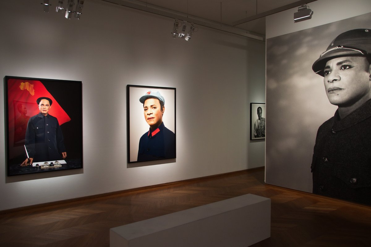 SeimenBurum's tweet photo. When in Paris I always go to the #MEP (Maison Européenne de la Photographie) @lopcute
Now with a #retrospective of work by Samuel Fosso
Intriguing , sometimes funny, being everybody at the same time
#MEPParis
#ExpoFosso
#photography #museum
📷 14 November 2021 , #Paris https://t.co/EhXw8g67Dj